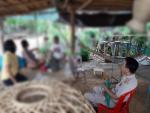 ออกให้คำแนะนำบ้านที่ถูกร้องเรียนเรื่องการเผาถ่าน